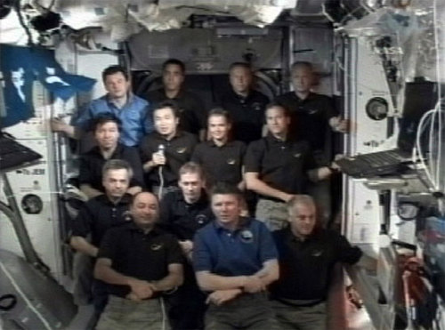 ISSの13人の住人たち(^_^；