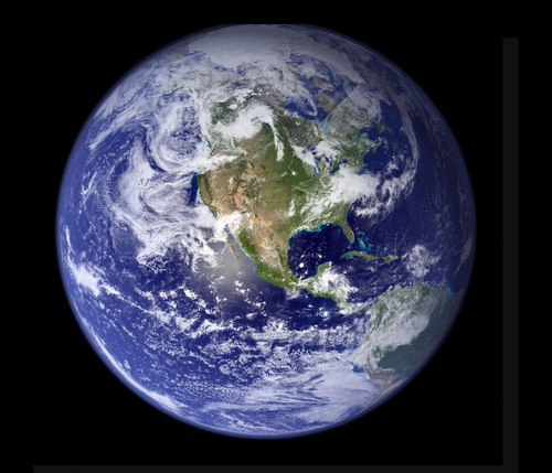 アポロ17号から撮影した地球